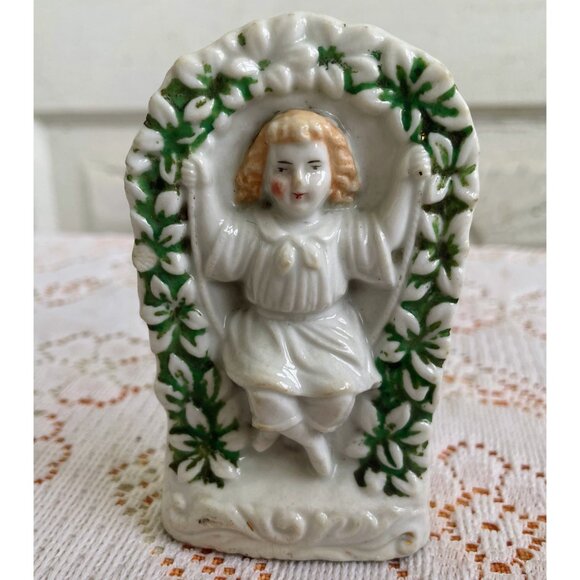 Antique German Porcelain Figurine Of Girl On Swing In Floral Arch - Picture 8 of 9